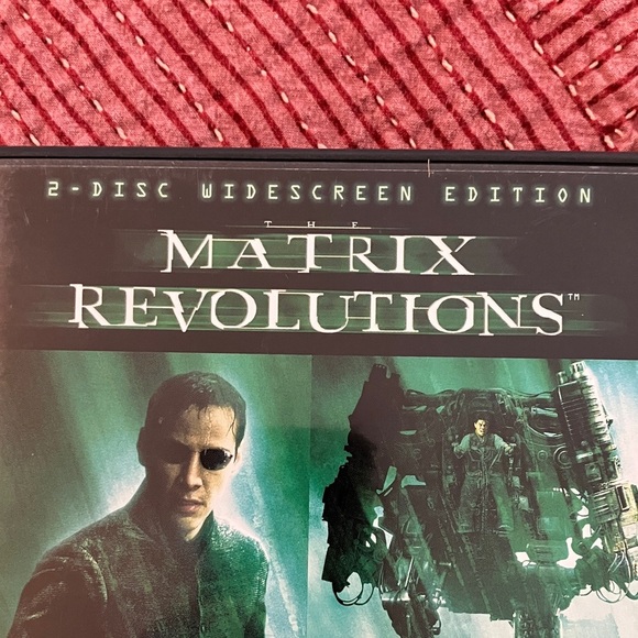 Warner Bros. Matrix Revolutions 2 disc widescreen set - Picture 13 of 16